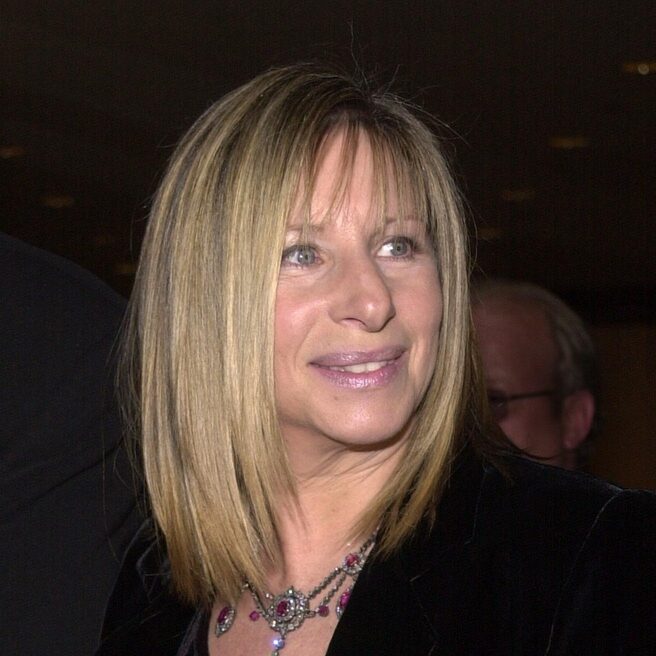 Barbra Streisand’s Fashion Journey: A Tale of Originality and Self-Expression