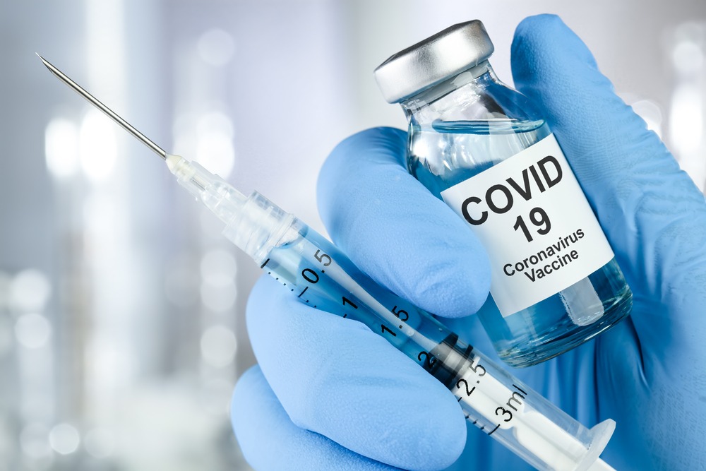 Rising Flu and COVID Infections Threaten Holiday Season, Warns CDC