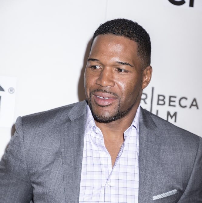 Michael Strahan’s Daughter Isabella, 19, Reveals Brain Cancer Diagnosis: Navigating Challenges and Finding Strength