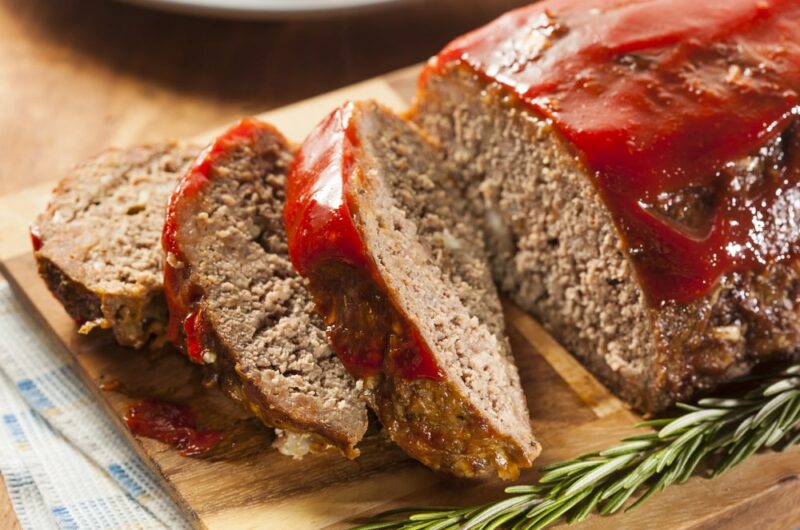 Savory Homemade Meatloaf with a Perfect Blend of Flavors