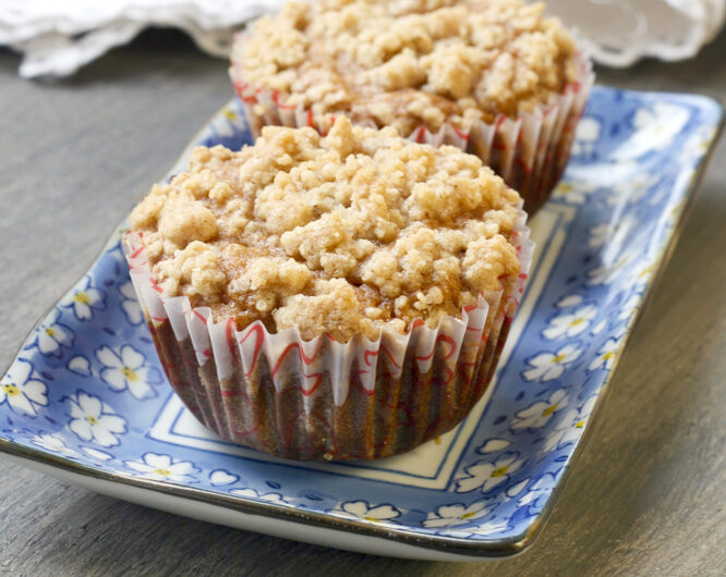 Irresistible Apple Streusel Muffins