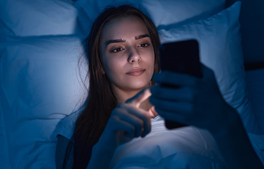 Unraveling the Impact of Blue Light on Sleep: Insights from Recent Study