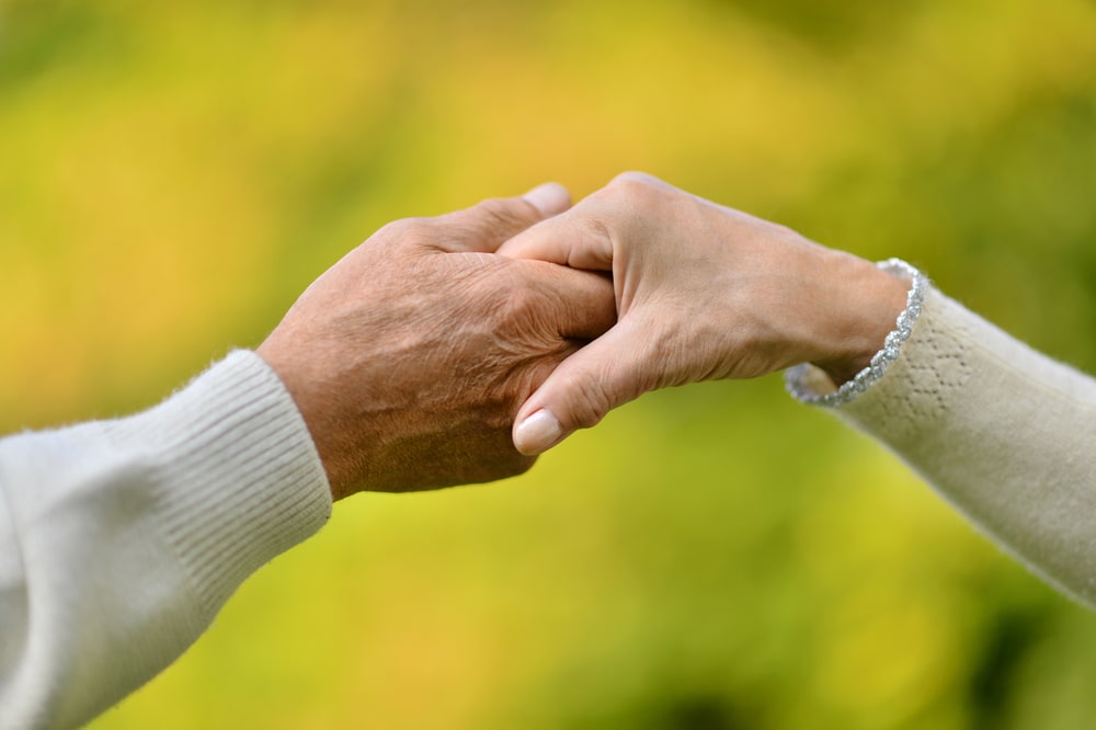 Choosing Independence: Older Women Embrace Financial Autonomy Over Marriage