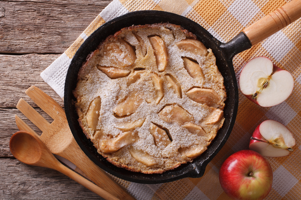 Oven-Baked Apple Dutch Baby